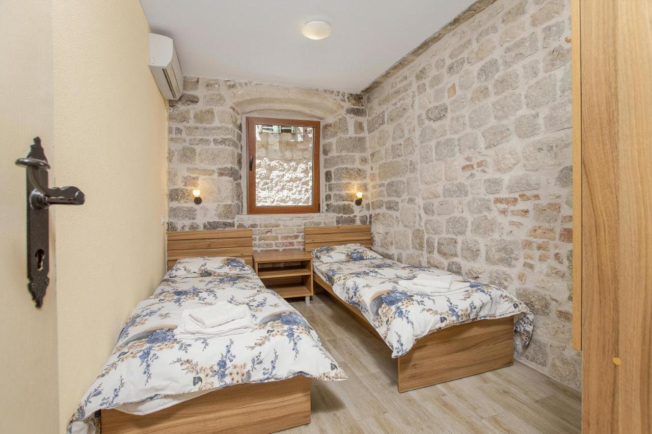 Historical Heart Apartment Kotor Dış mekan fotoğraf